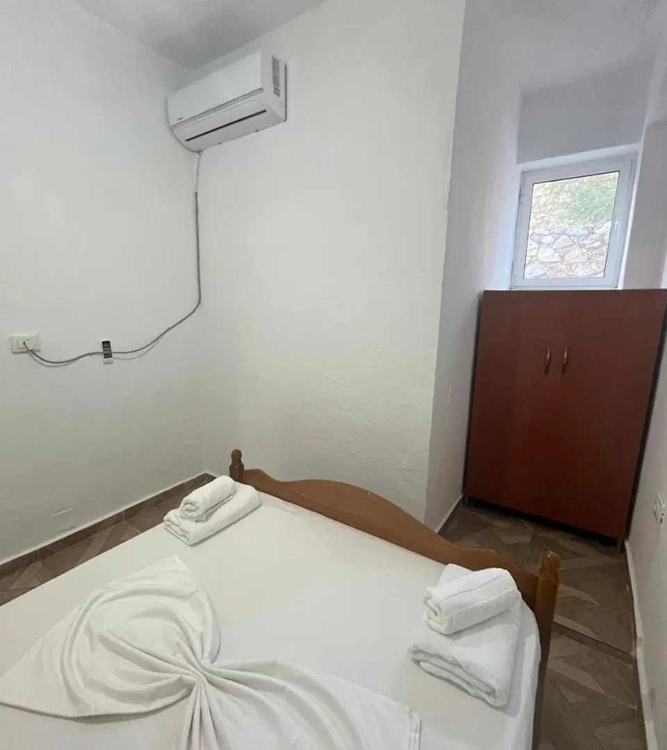 Villa Orgest Borsh 0*,  Albania